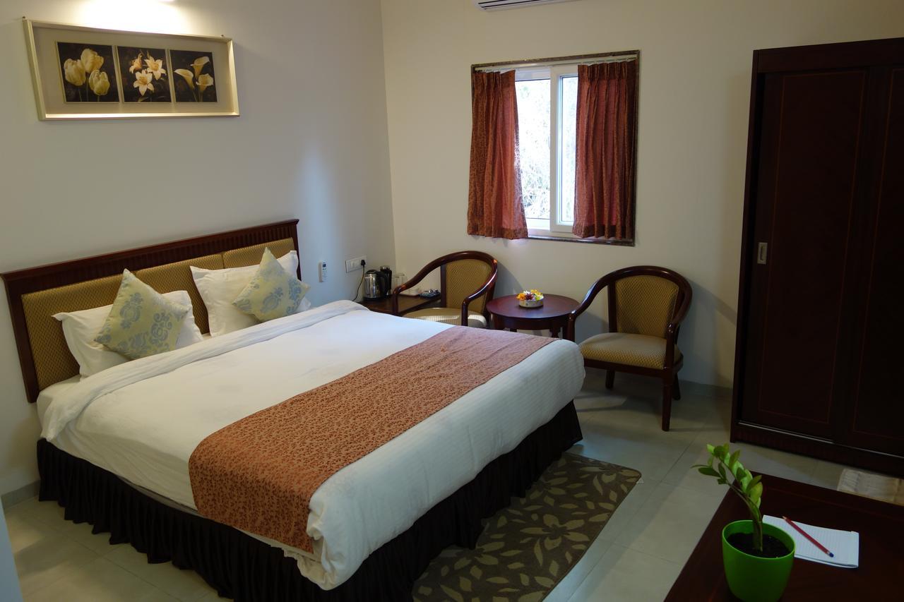 Savana Lake Resort Nashik Dış mekan fotoğraf
